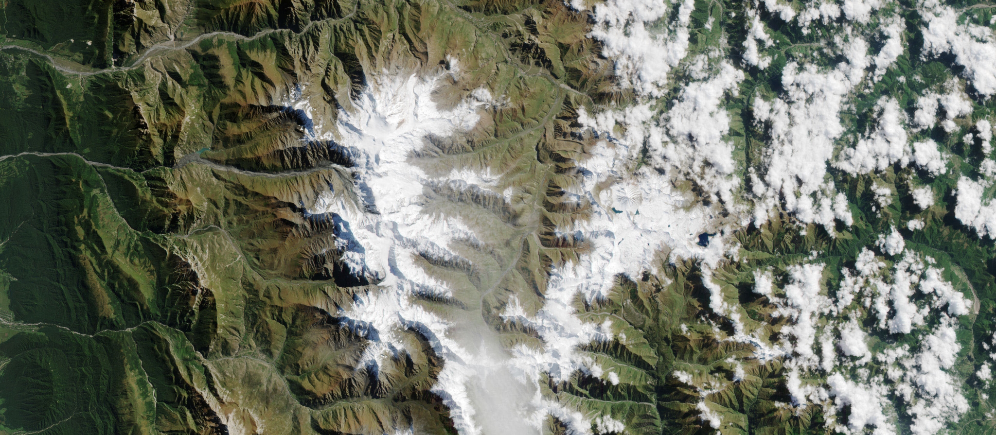 Kolka-Glacier.jpg
